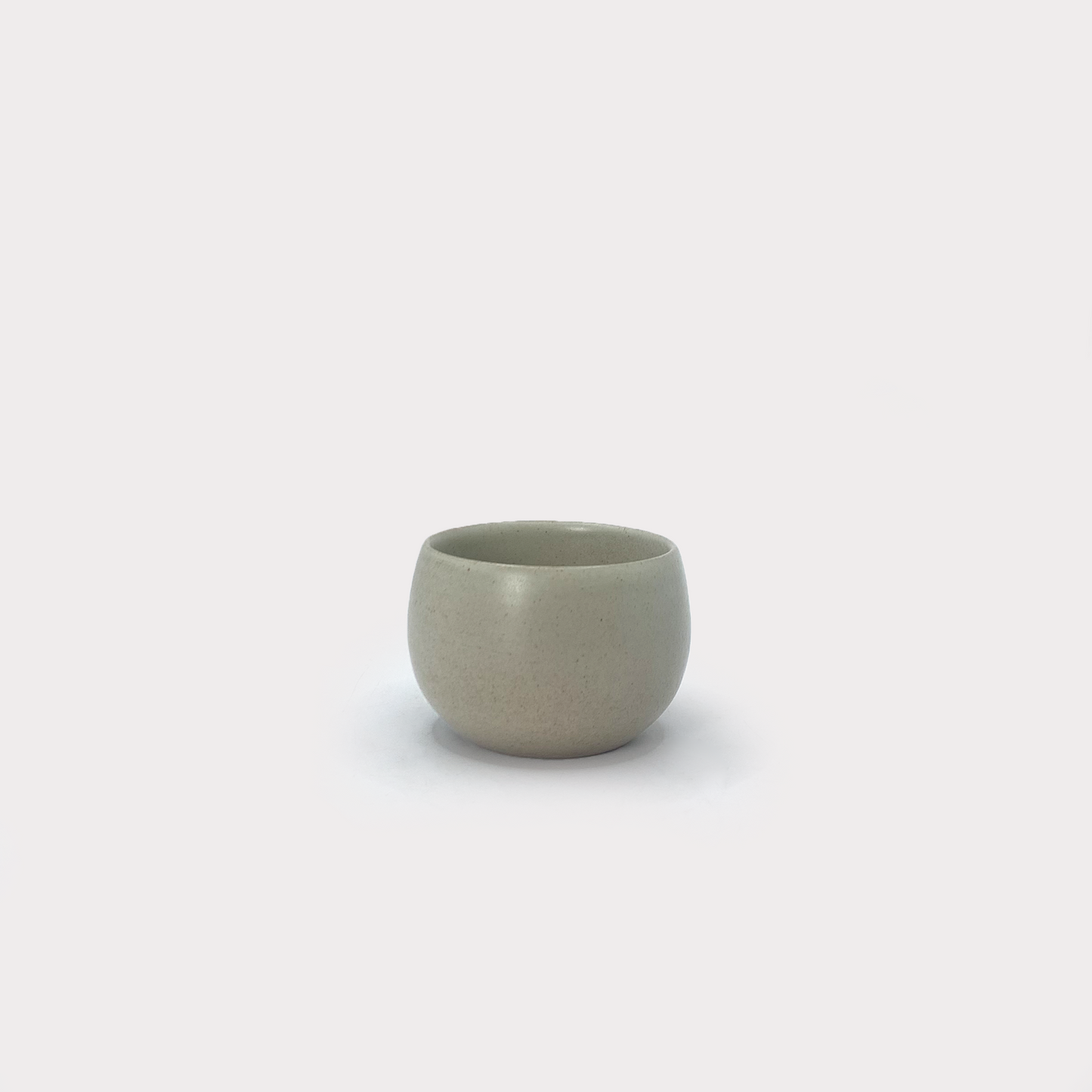 Round cup